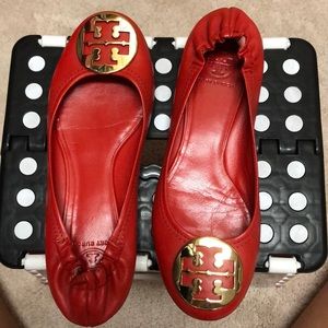 RED TORY BURCH MINNIE FLATS SZ 8.5 GOOD CONDITION